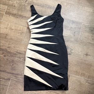 Signature by Sangria Black and Cream Mini Dress